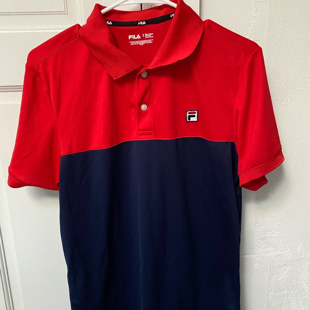 small fila shirt